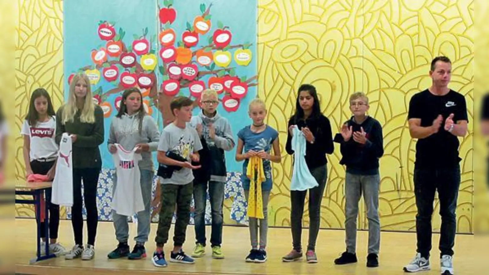 Das sind sie  die besten Sportler der Anni-Pickert-Schule.	 (Foto: Christina P. Tarnikas)