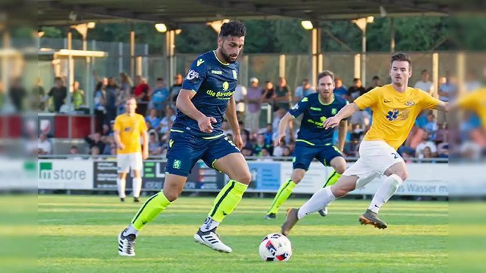 Torpremiere in der Dritten Liga: Efkan Bekiroglu.  (Foto: Anne Wild)
