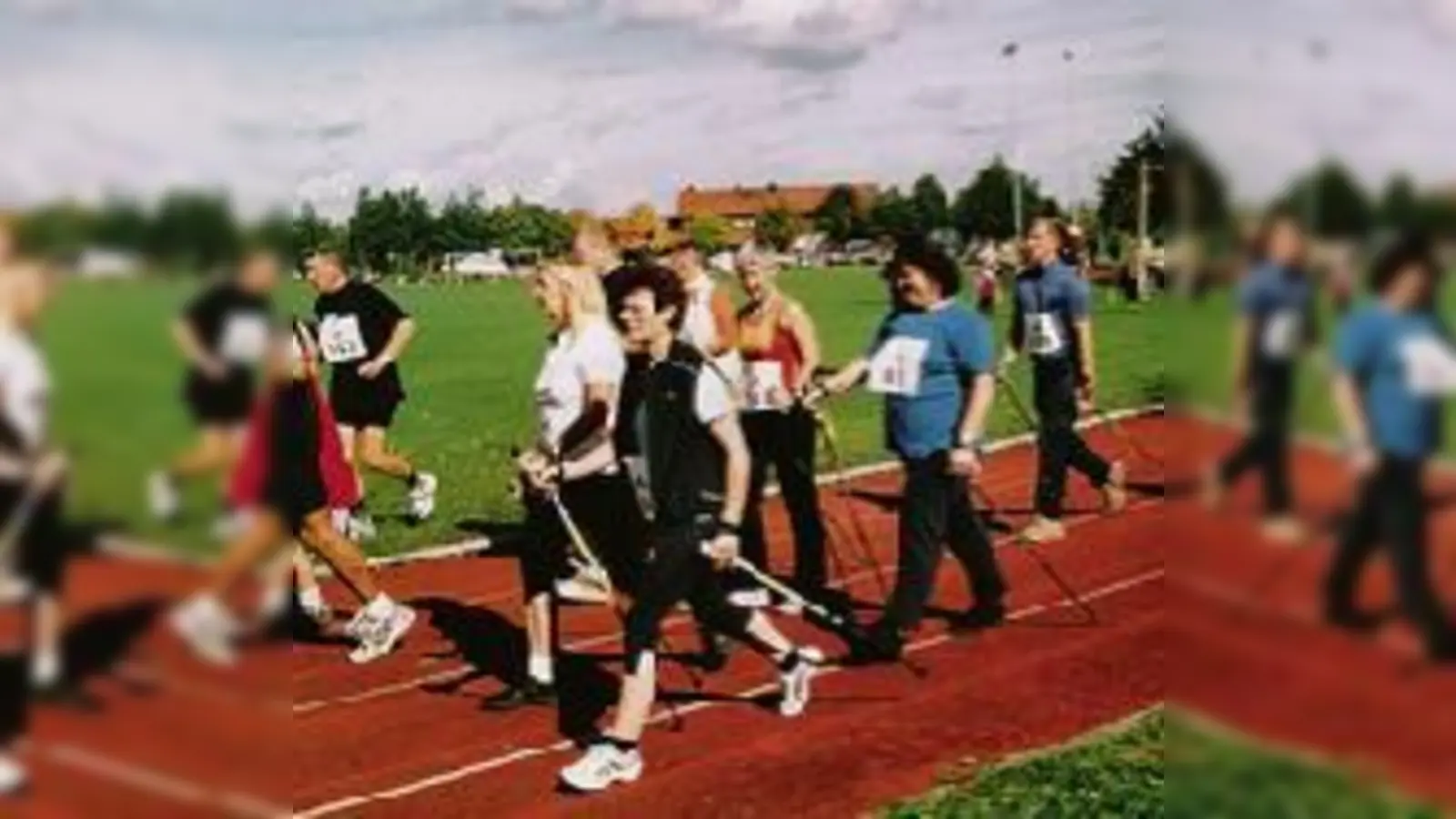 Nordic Walker des TSV München Nord-Ost e. V.: Neuer Kurs in den  (Sommerferien.Foto: Verein)