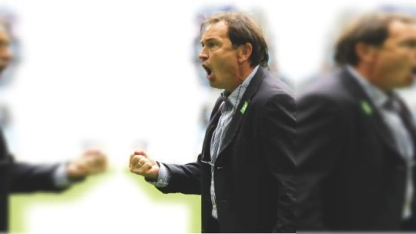 Ewald Lienen (hier im Spiel gegen die SpVgg Greuther Fürth) treibt sein Team unermüdlich nach vorne. In Aachen kam die Botschaft bei den Löwen nicht so recht an.	 (Foto: Anne Wild)