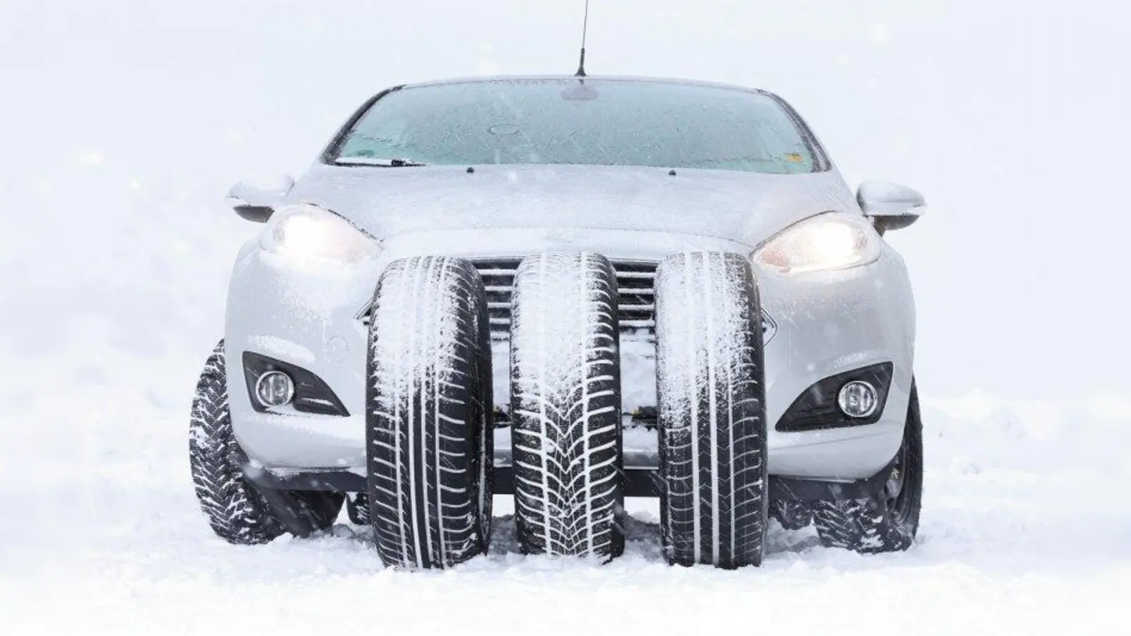 ADAC und Stiftung Warentest haben 28 Winter- und vier Ganzjahresreifen geprüft. (Foto: ADAC)