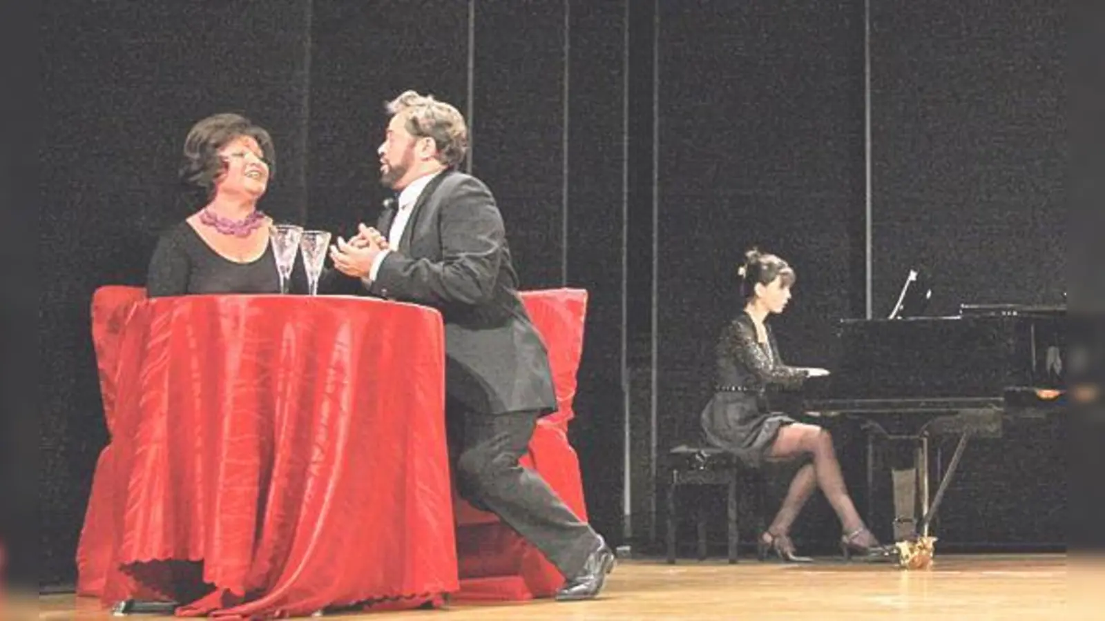 Die Solisten von Arioso mit Operetten im Kulturhaus Neuperlach. 	 (Foto: Privat)