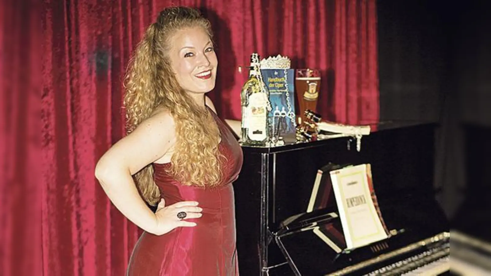 Opernsängerin Julia Chalfin lädt zum Opernstammtisch am 2. Juni ein.  (Foto: Veranstalter)