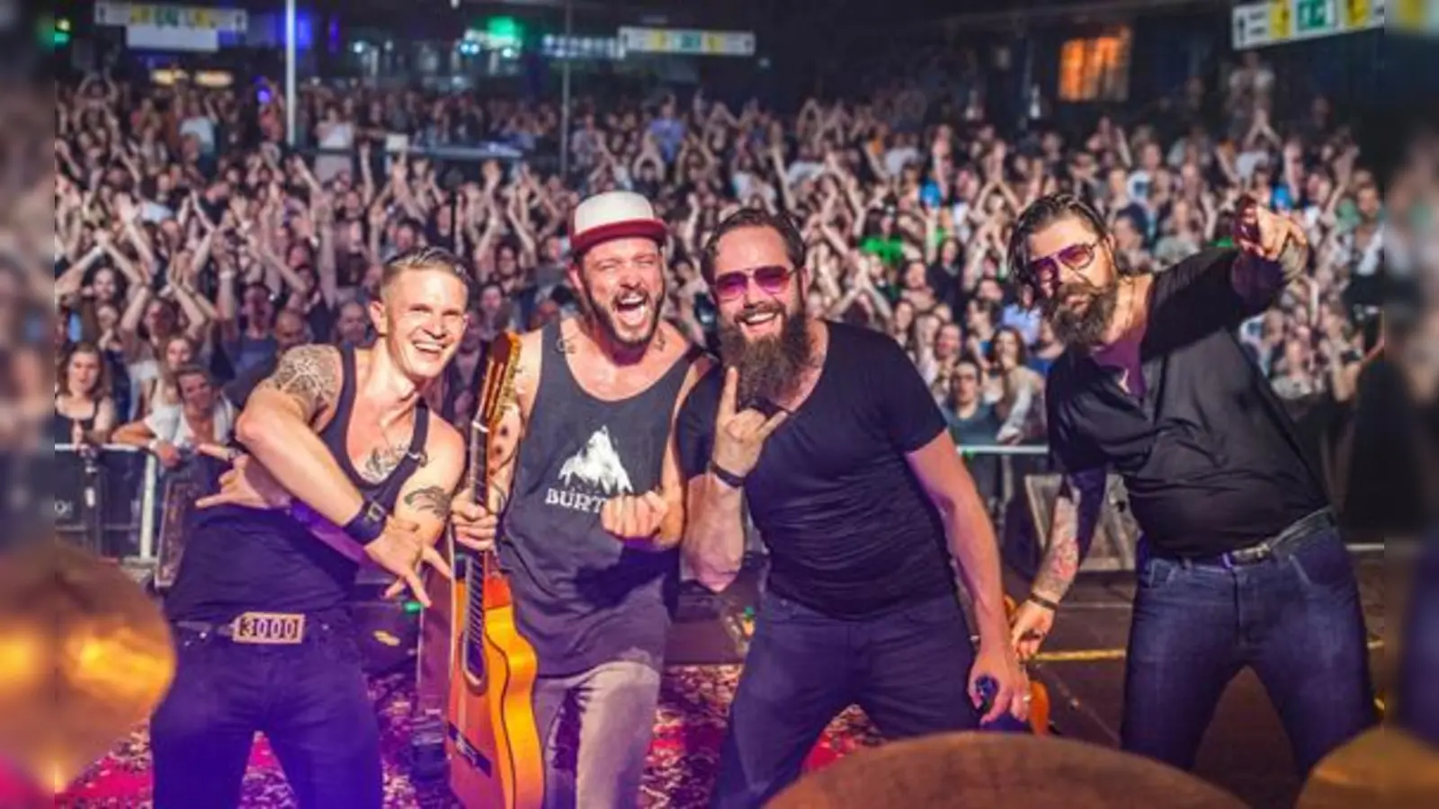 Mit ihrem neuen Album feiern Django 3000 die dreckigste und geilste Party zwischen Chiemsee und Polarkreis.	 (Foto: VA)