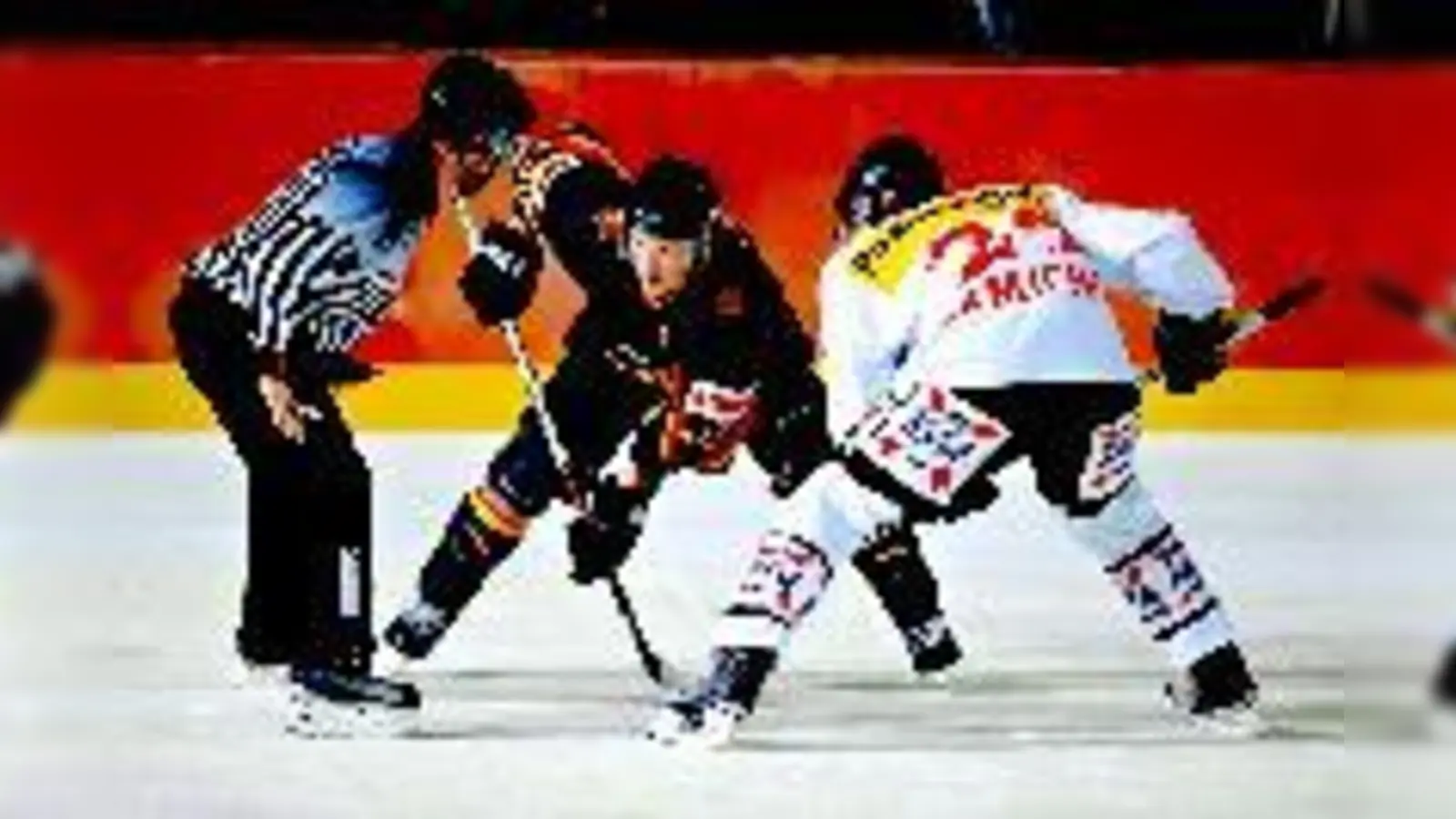 Spitzeneishockey garantiert: Der Deutschland-Cup wird auch weiterhin in München bleiben.	 (Foto: City Press GmbH)