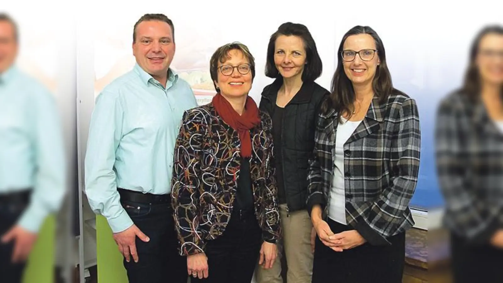 Martin Baumann, Irmgard Reischl, Anna Dauer und Martina Fink (v.li).  	 (Foto: AELF Ebersberg)