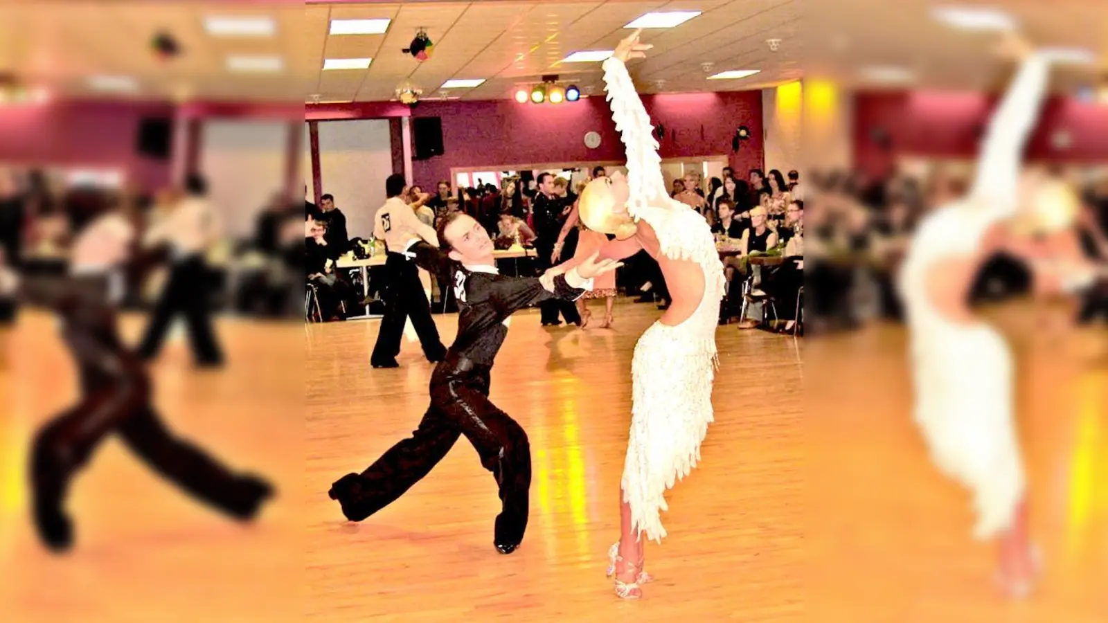 Bronzemedaille in der A-Klasse: Savoy-Paar Josef Sedlmair und Tabea Thaler.	 (Foto: Christian Augsburger)