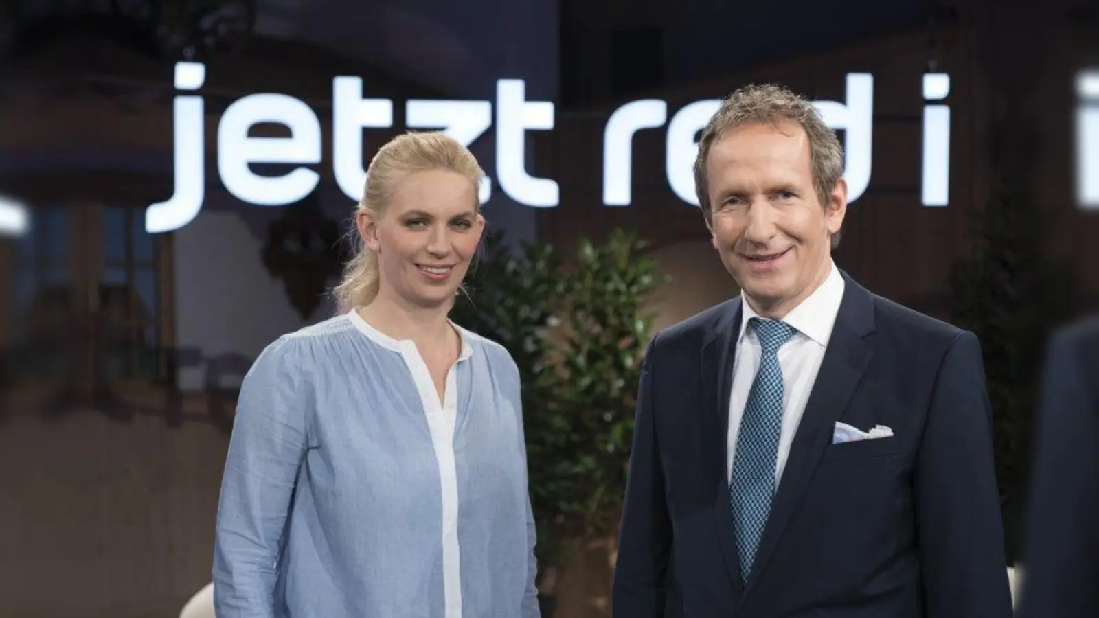 Die Moderatoren Tilmann Schöberl Franziska Eder. (Foto: BR - Ralf Wilschewski)