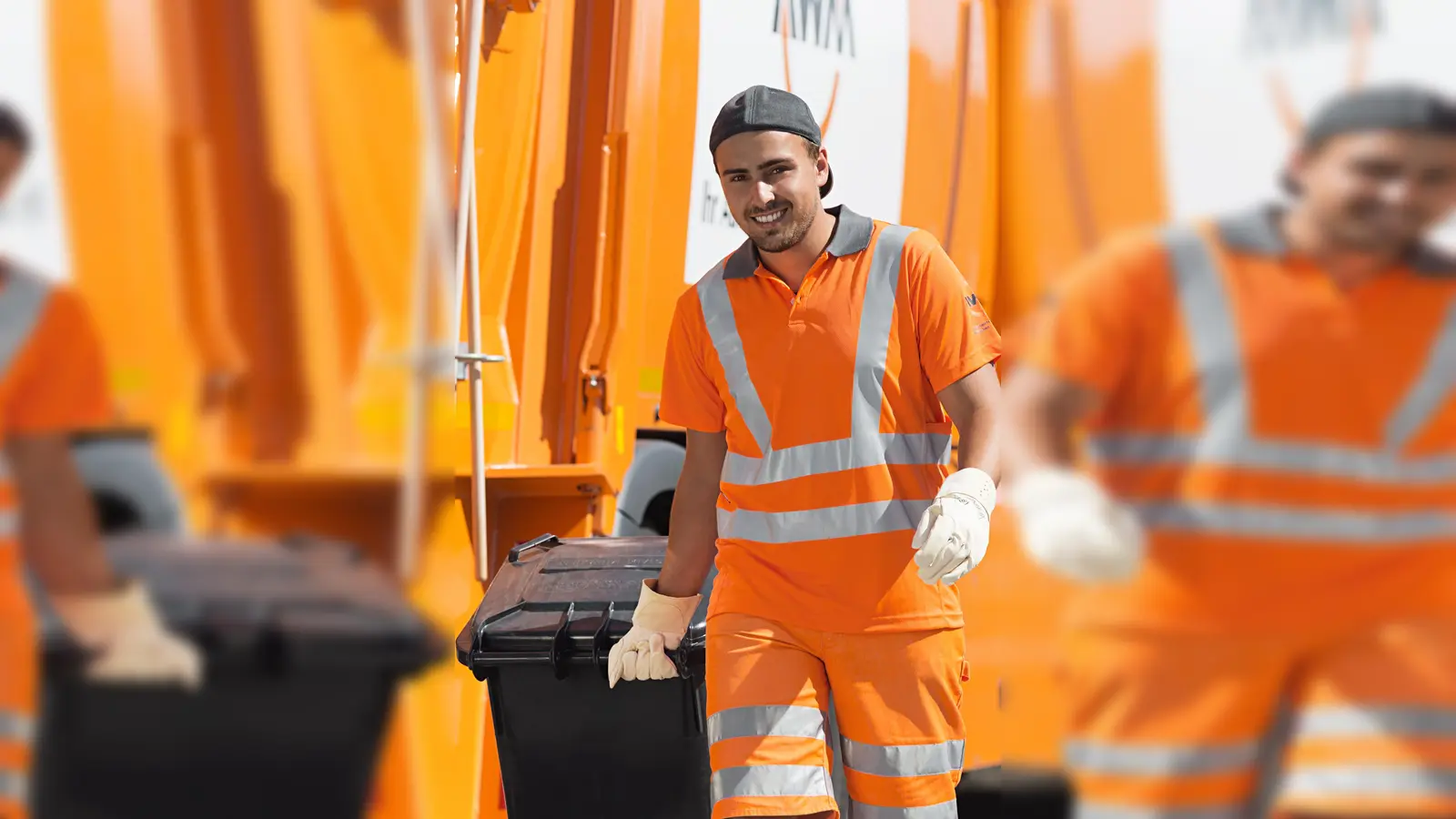 Achtung! Änderung der Tonnenleerung über die Osterfeiertage in München. (Foto: AWM)
