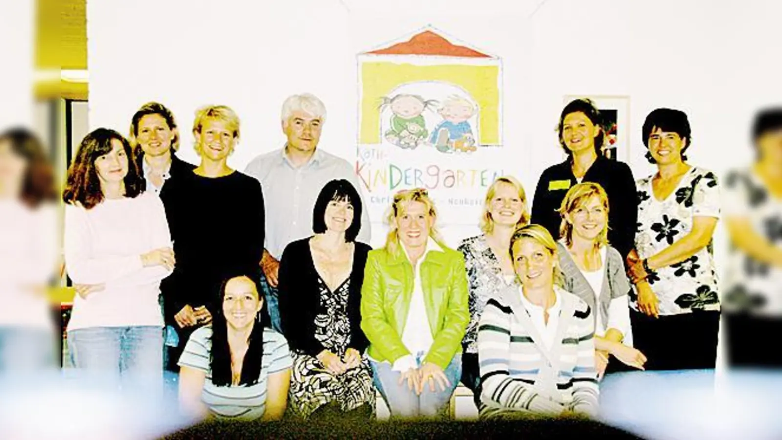 PEGU: B. Tafelmair-Strunden, W. Zettl, J. Meijers, A. Mühlberger, J. Blanck, B. Blattner, Kindergarten Honigblume (v. li. ob.). M. Hadamzcyk, S. Moser, S. Jaspert, E. Müller-Hänisch, A. Olma und M. Wendler (v. li. u.).  (Foto: pegu)