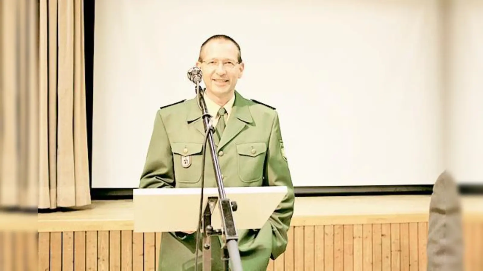 Polizeihauptkommissar Walter Roß zieht für 2009 eine positive Bilanz.	 (Foto: js)