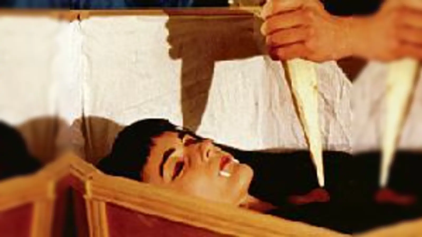 Mods, Rocker und Vampira &nbsp;made in Munich.	<br><br>	 (F: VA)