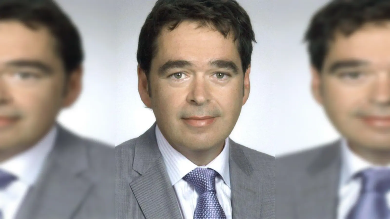 Dr. med. Florian Glass, leitender Oberarzt der Maria-Theresia-Klinik informiert über minimal-invasive Operationstechniken. (Foto: pi)