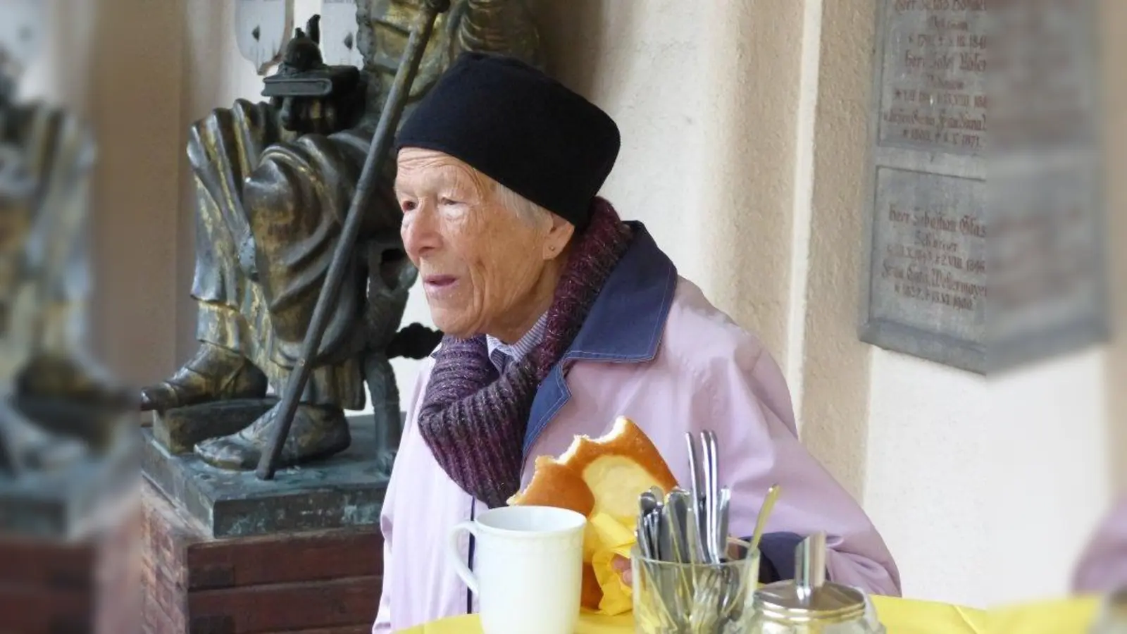 Valerie Wetzel ist langjähriges Mitglied des Kirchenchors St. Ulrich und feiert nun 100. Geburtstag. (Foto: pr)