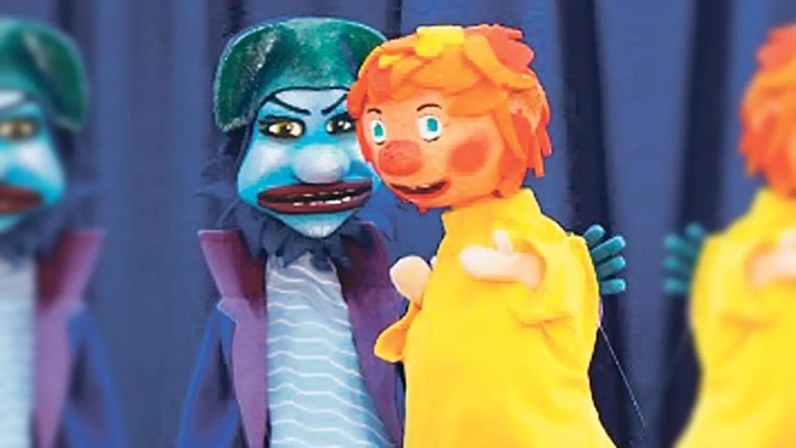 Der blaue Klabauter lockt Pumukl und seinen Meister Eder in eine Falle.	 (Foto: VA)