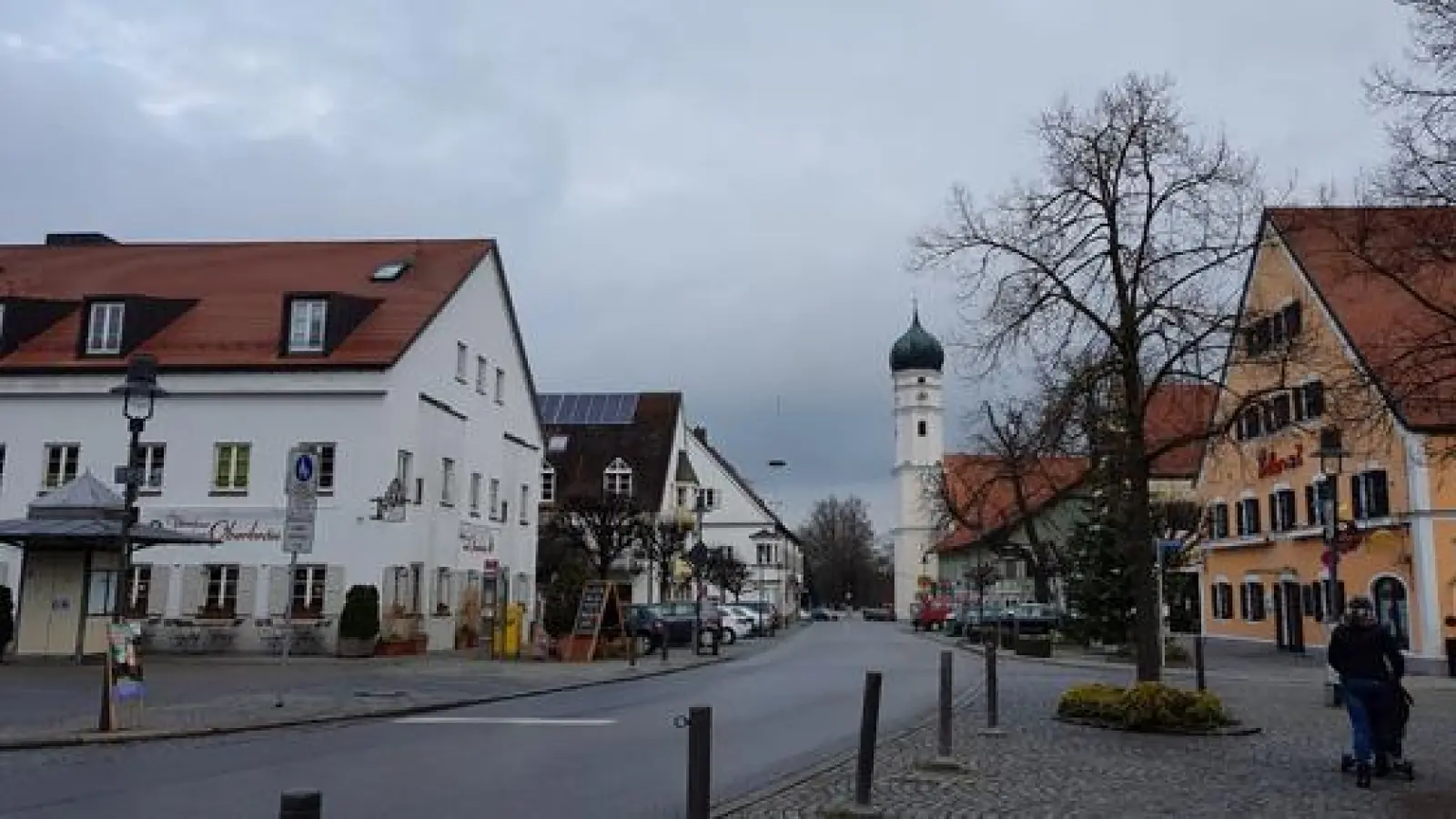 im Herzen von Markt Schwaben kommt man ab sofort kostenlos ins Internet.	 (Foto: Stefan Dohl)