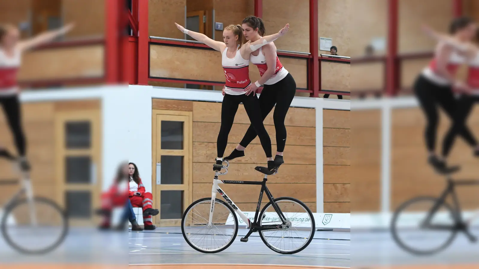 Sabine Tausch und Katharina Hupfauer. (Foto: Elisa Hausmann)