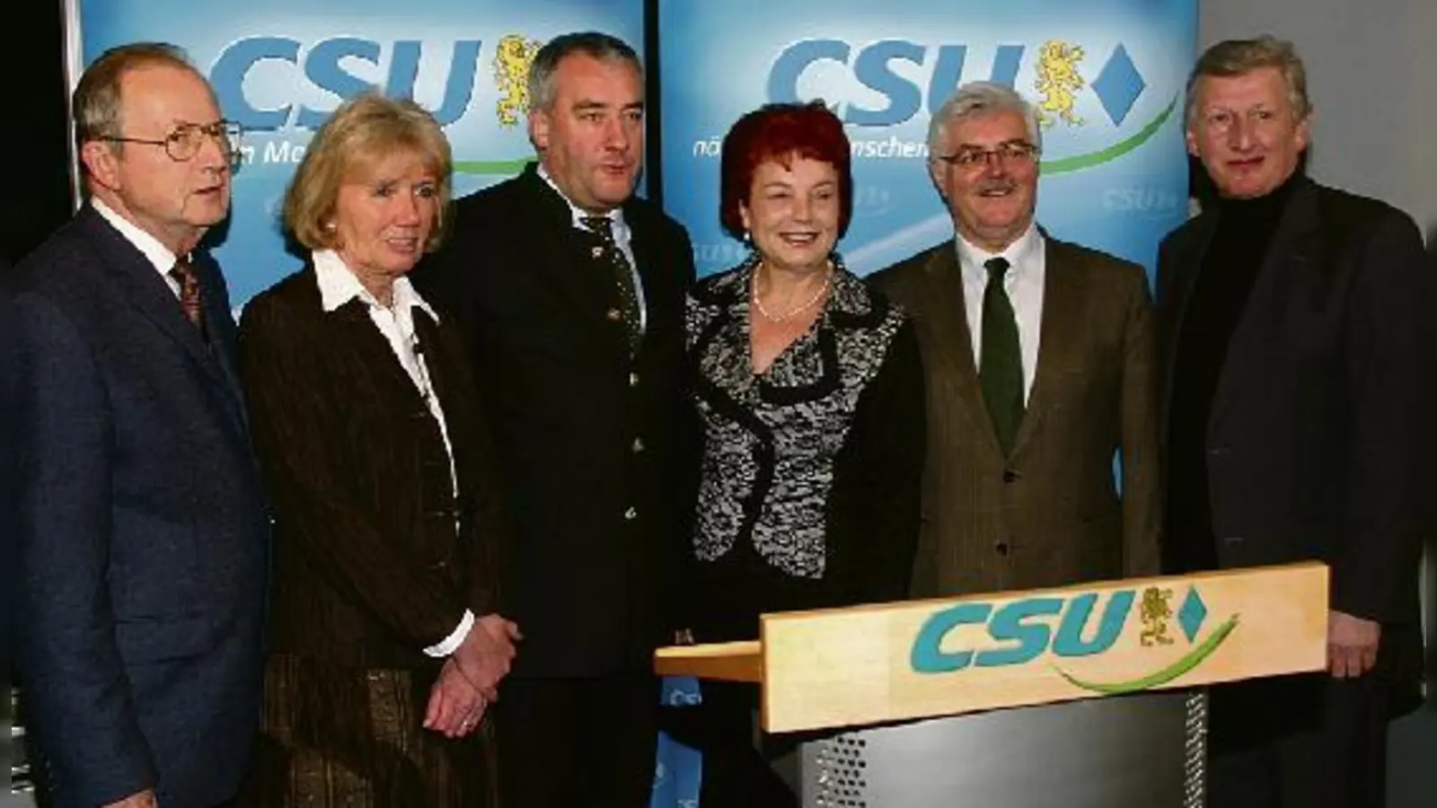 Neujahrsempfang (v. li).: O. Glaser (Senioren-Union), A. Hillen (Grundschule Unterföhring), Staatsminister Dr. L. Spaenle, R. Koller-Goertz (CSU-Ortsvorsitzende), Dr. U. Hauner (Gymnasium Garching), Bürgermeister F. Schwarz (SPD).  (Foto: Partei)