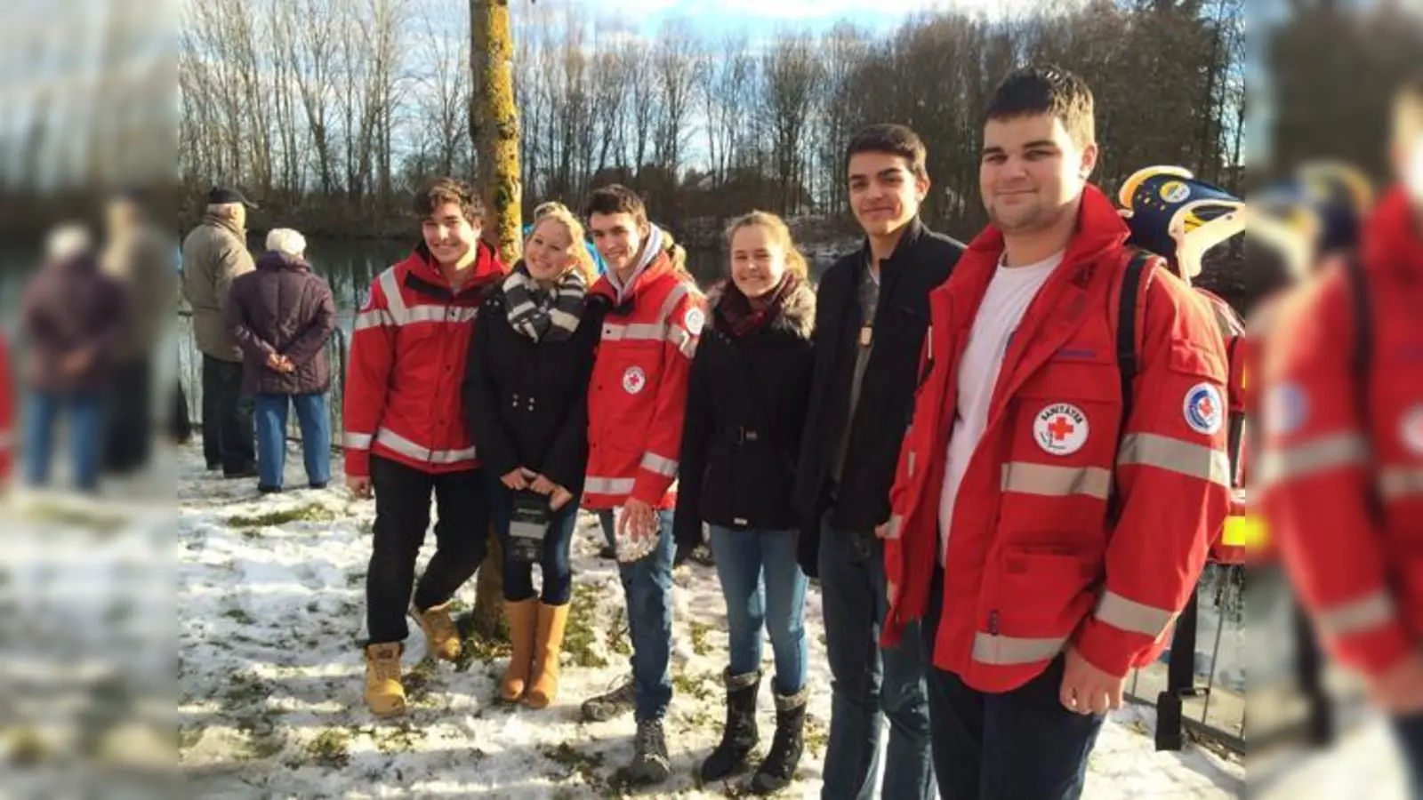 Um 14 Uhr beweist die BRK Wasserwacht am Badeweiher Markt Schwaben ihr Können.	 (Foto: BRK Wasserwacht)