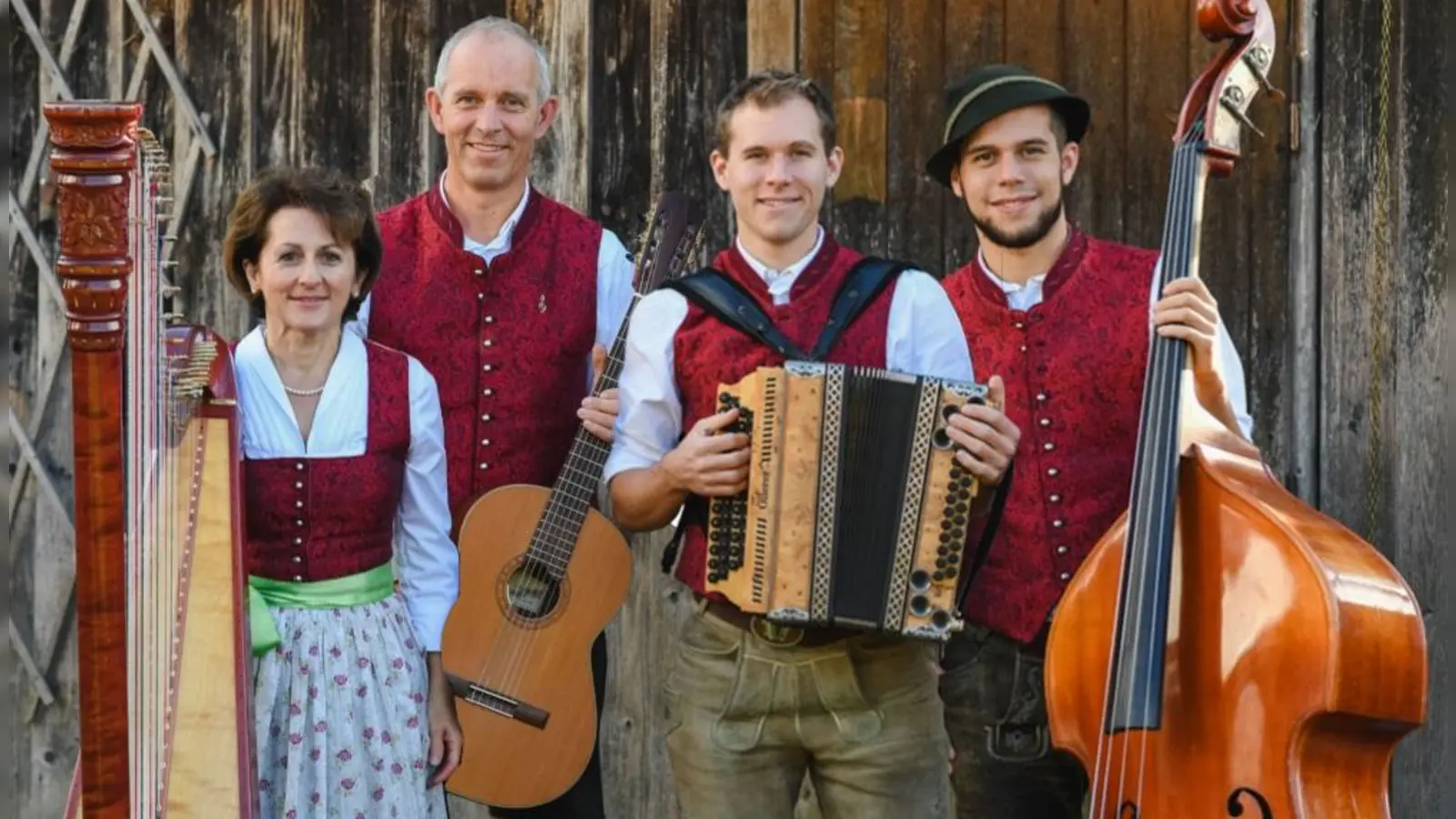 Zünftige Musik kommt beim Echinger Gemeindefest unter anderem von der Familie Servi.  (Foto: © Servi)