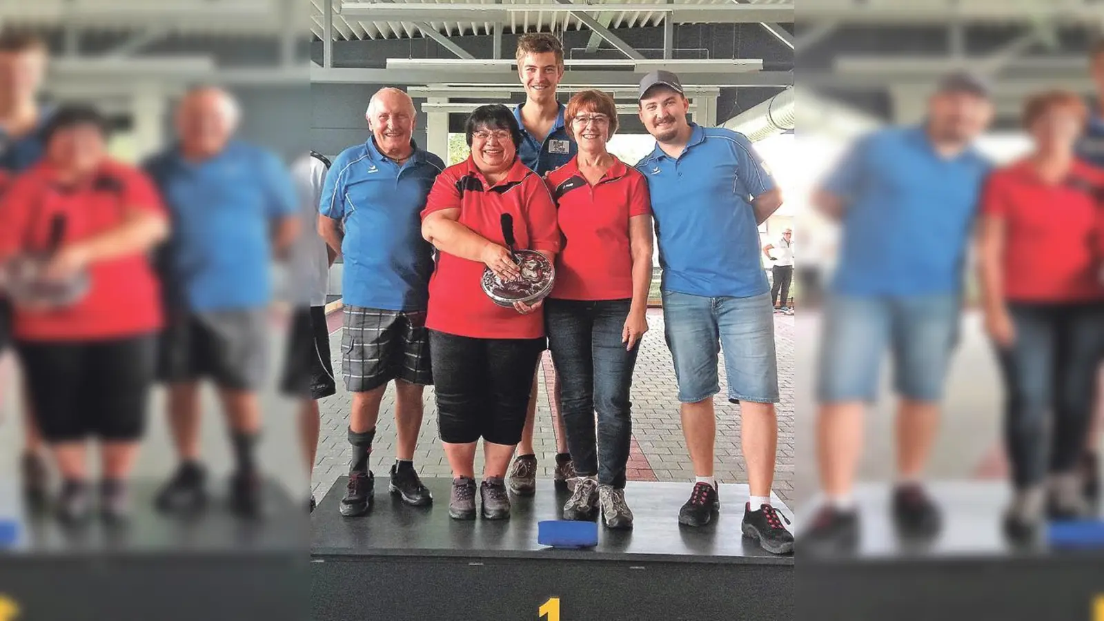 Stolze Bezirksoberliga-Meister vom TSV Ismaning (von links): Alfred Remmersperger, Maria Anke, Koni Heidacher, Brigitte Schmaderer und Fabio Remmersperger.	 (Foto: Verein)