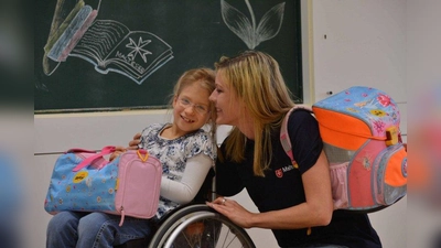 Die Aufgaben, die auf die Malteser Mitarbeiter zukommen, sind sehr unterschiedlich und hängen ganz vom Förderbedarf des Schülers oder der Schülerin ab (Foto: Malteser)