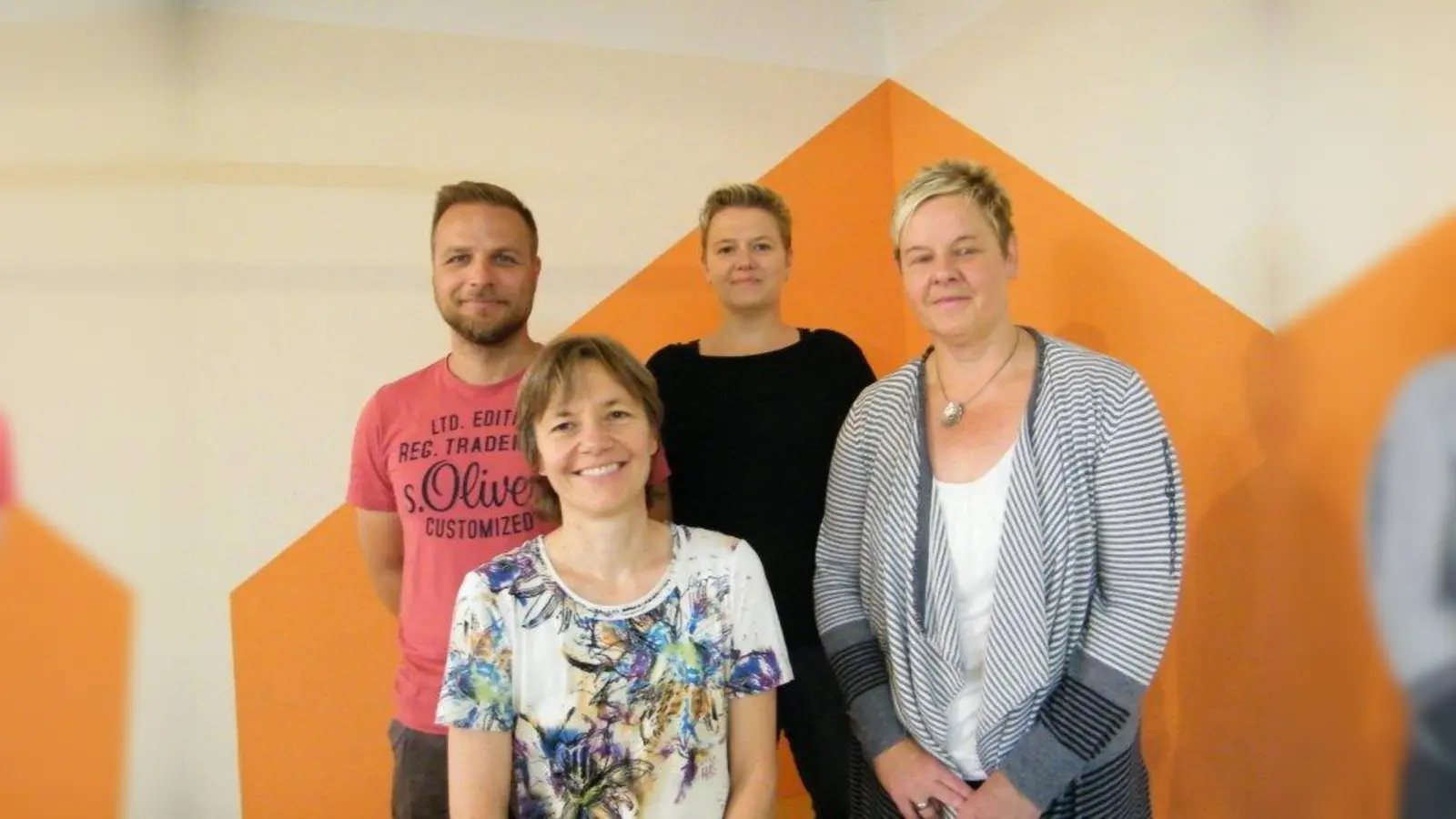 Der wiedergewählte Vorstand des Mütter- und Familienzentrums von links: Chris July, Heike Seibt, Mandy Leichsenring und Bettina Hoffmeyer. (Foto: Foto: Mütter- und Familienzentrum Weilheim)