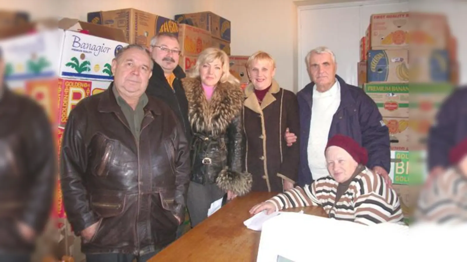 Der Poinger Robert Langer (2. von li.), Projektleiter Deutschland, besuchte das ehrenamtliche Team in Russland.  		 (Foto: privat)