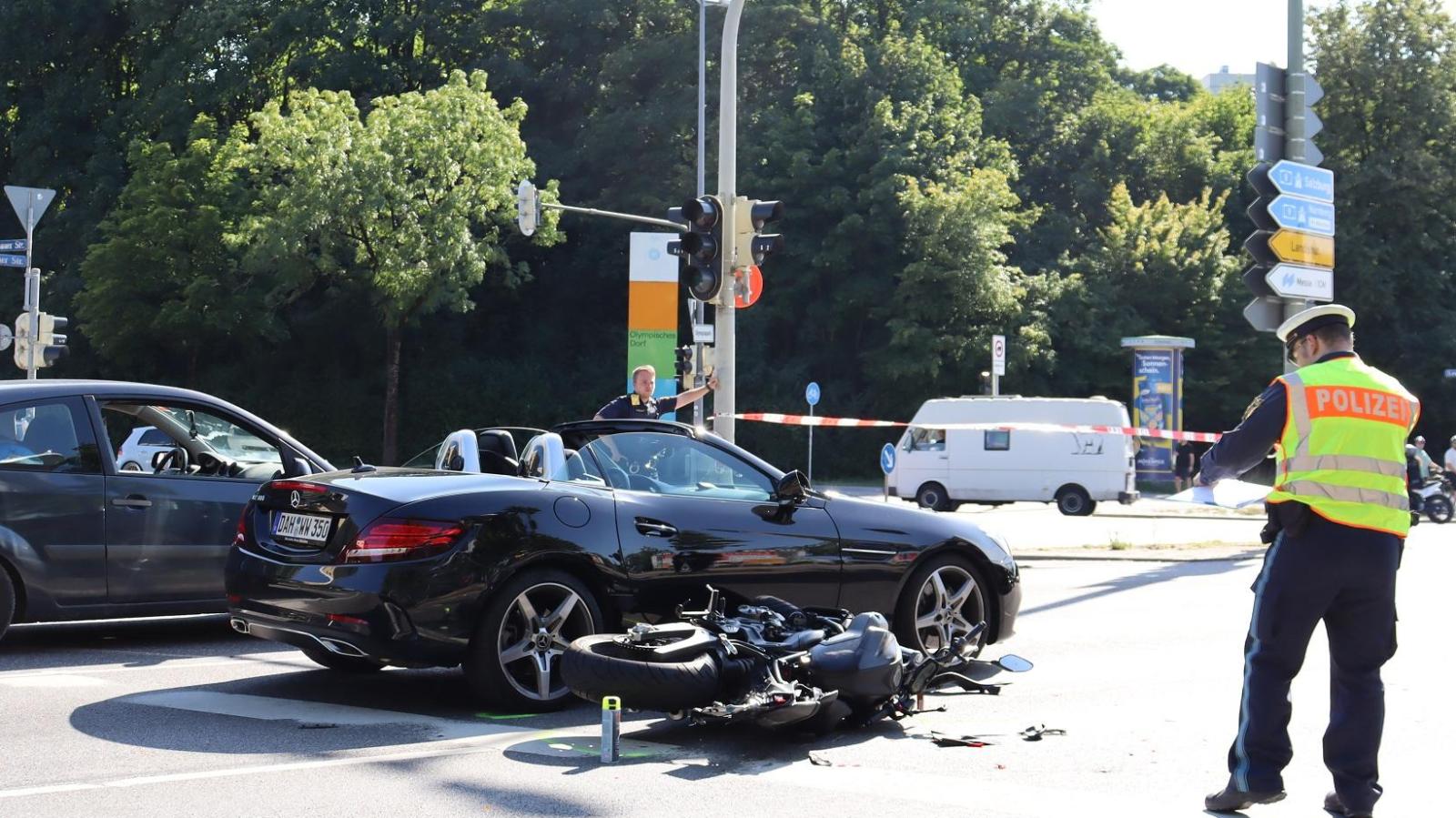Schwerpunktkontrolle-der-Polizei-211-rote-Ampeln-berfahren