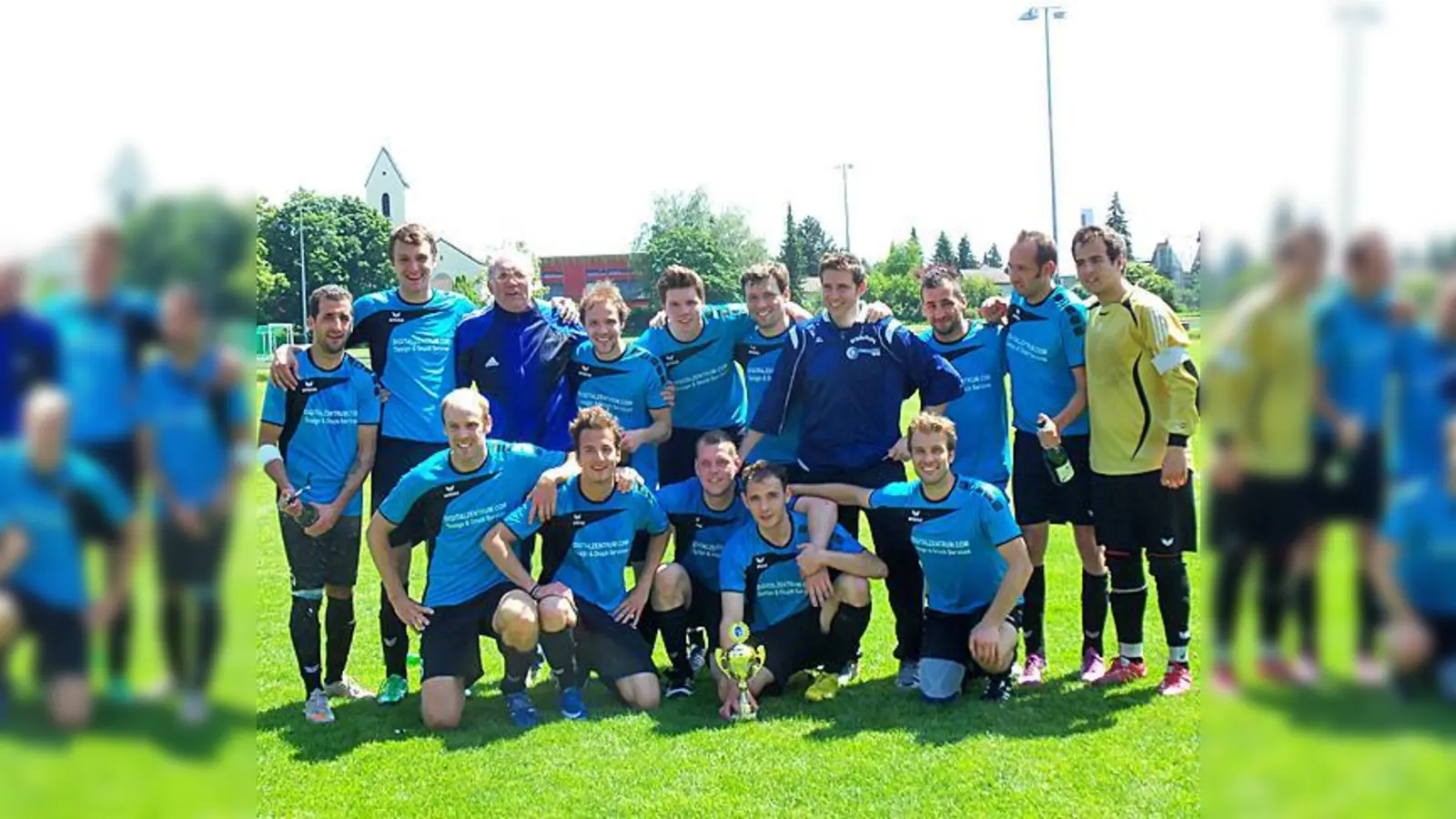 Erfolgreiche Saison, Meister und Aufstieg  so sehen Fußballer-Träume aus.	 (Foto: privat)