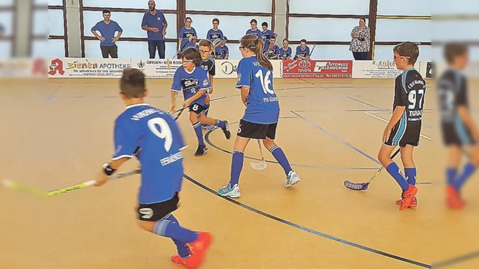 Gelungenes Debut: Floorball Spieler richten erstmalig Turnier beim PSV in Moosach aus.	 (Foto: VA)