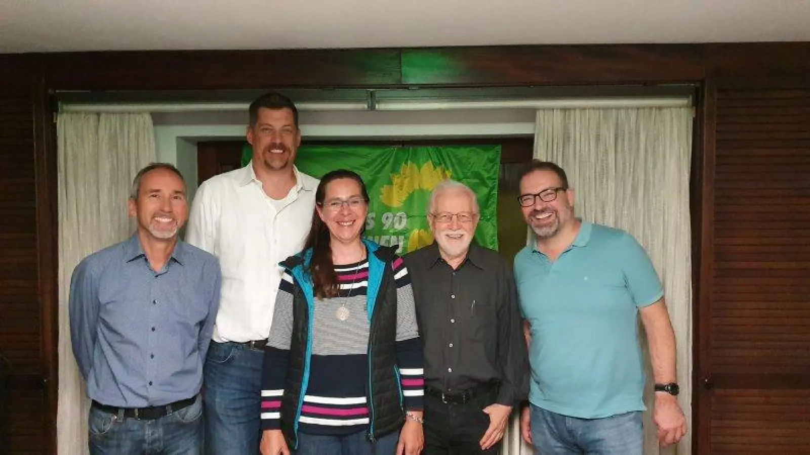 Neuer Grünen-Vorstand in Allach-Untermenzing mit Doppelspitze (von links): Rafael Nunez Kraft, Tim Lämmle, Sonja Kraft, Werner Kunzendorf und Ferdinand Bohlig. (Foto: Grüne Allach-Untermenzing)