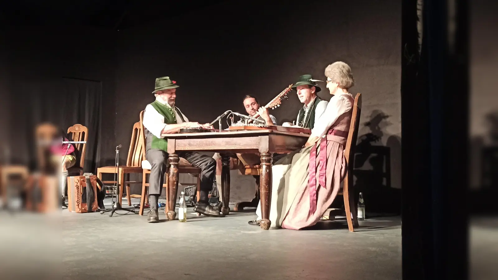 Der Bayerische Kloiber-Abend war die erste Markt Schwabener Kulturveranstaltung nach der langen Corona-Zwangspause.  (Foto: Thomas Steinbrunner)