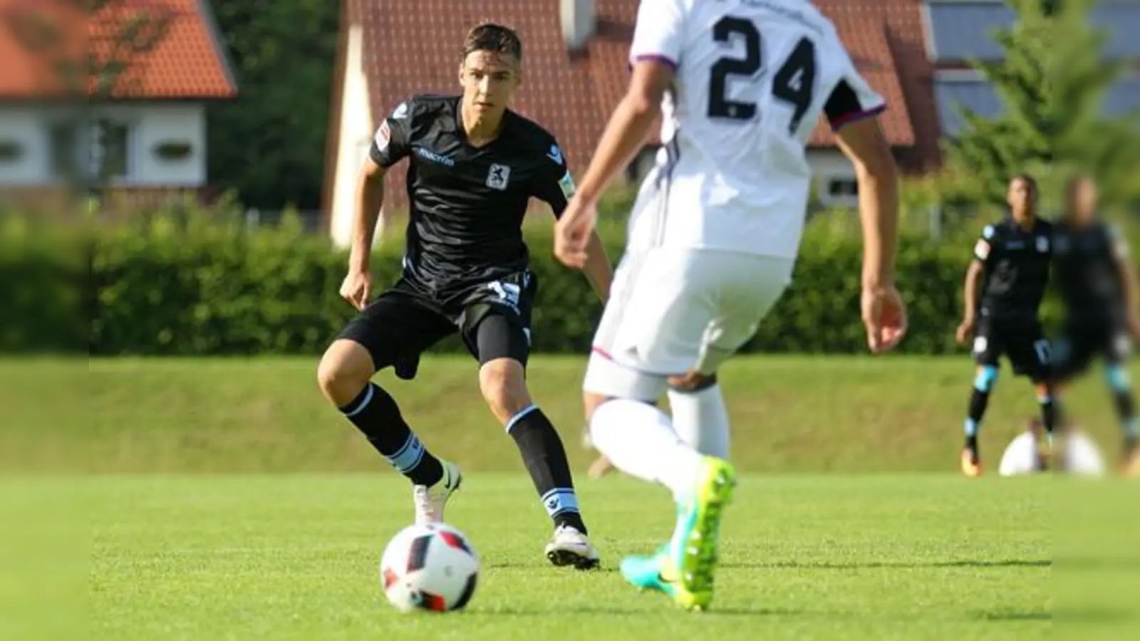 Debüt für Deutschland: Jung-Nationalspieler Florian Neuhaus.  (Foto: A. Wild)