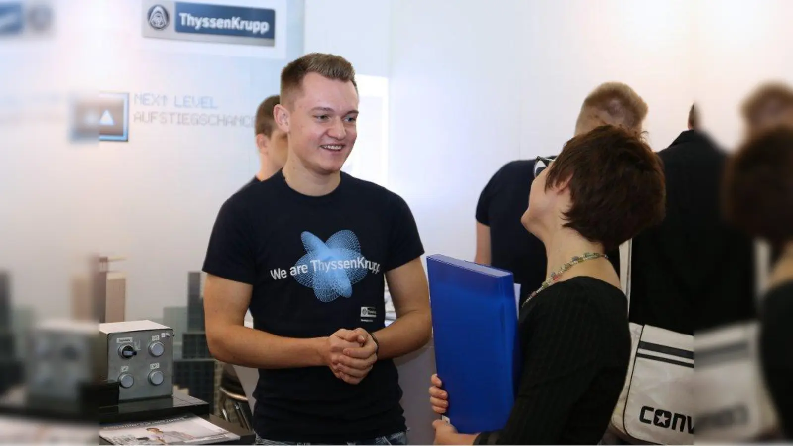 Auch ohne eine Einladung zum Vorstellungsgespräch kann jeder mit den Personalern in Kontakt treten. (Foto: BARLAG)