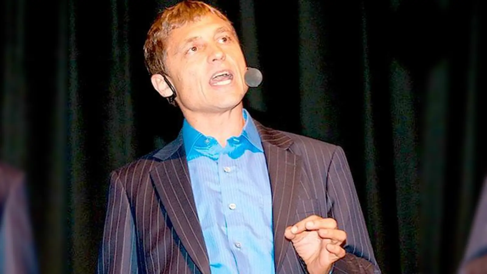 Rund 100 Zuhörer lauschten gebannt dem Vortrag von Harald Maier in Kirchheim.  (Foto: VA)