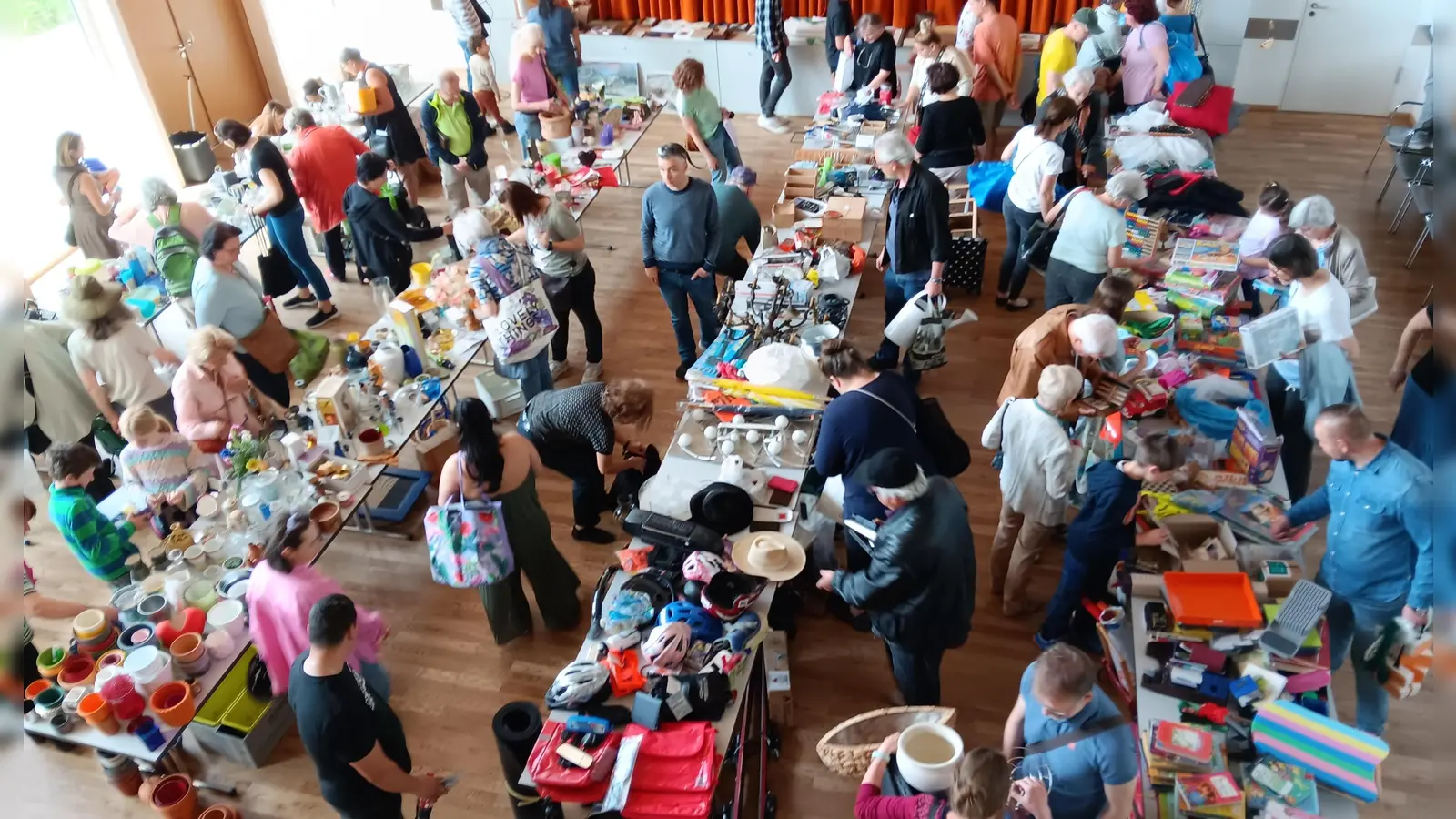 Im Pfarrheim St. Emmeram findet wieder ein Umsonstmarkt mit Repaircafé statt. (Foto: Pfarrei St. Emmeram)