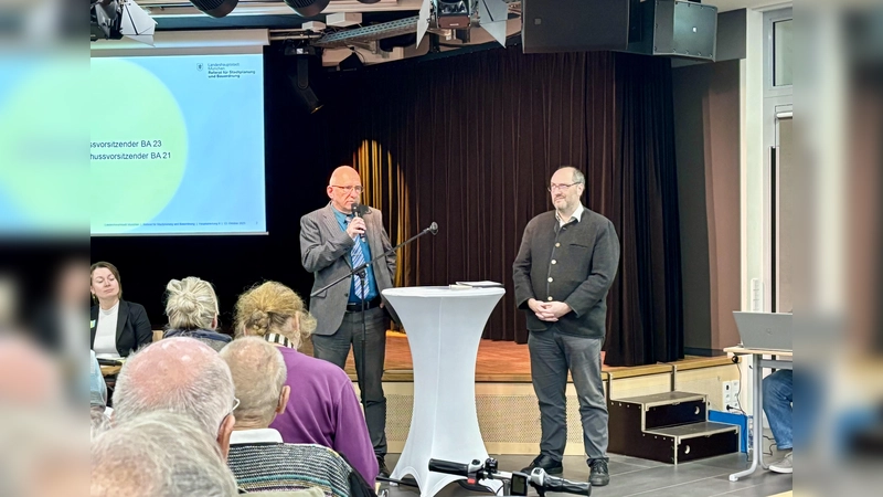 Frieder Vogelsgesang vom BA 21 und Pascal Fuckerieder vom BA 23. (Foto: Ulrike Seiffert)