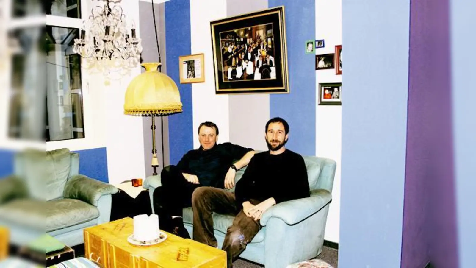 Gute Stube in der »Repüblik«: Ab kommenden Samstag findet dort die Veranstaltung »Being Schwabing« statt, unter anderem initiiert von Marco Böhlandt (l.) und Mark Stabel. 	 (Foto: ko)