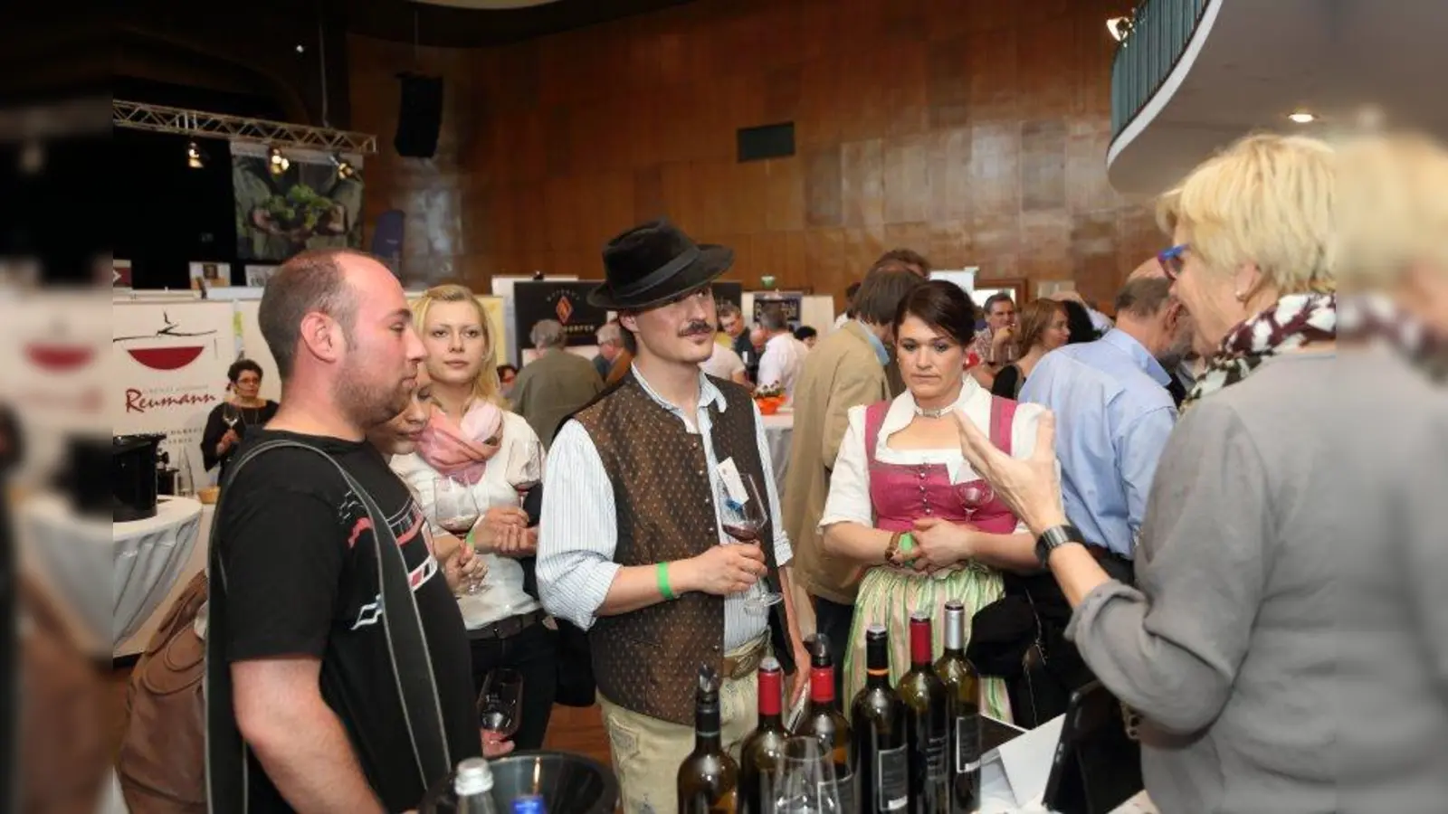 Rund 350 Weine kann man am 5. Mai verkosten. (Foto: pi)