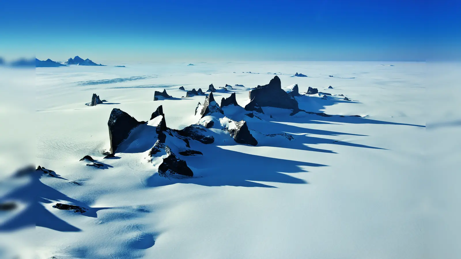 Über die Wüsten dieser Welt beichtet Michael Martin in seinem Vortrag. (Foto: PATRIK STOLLARZ)