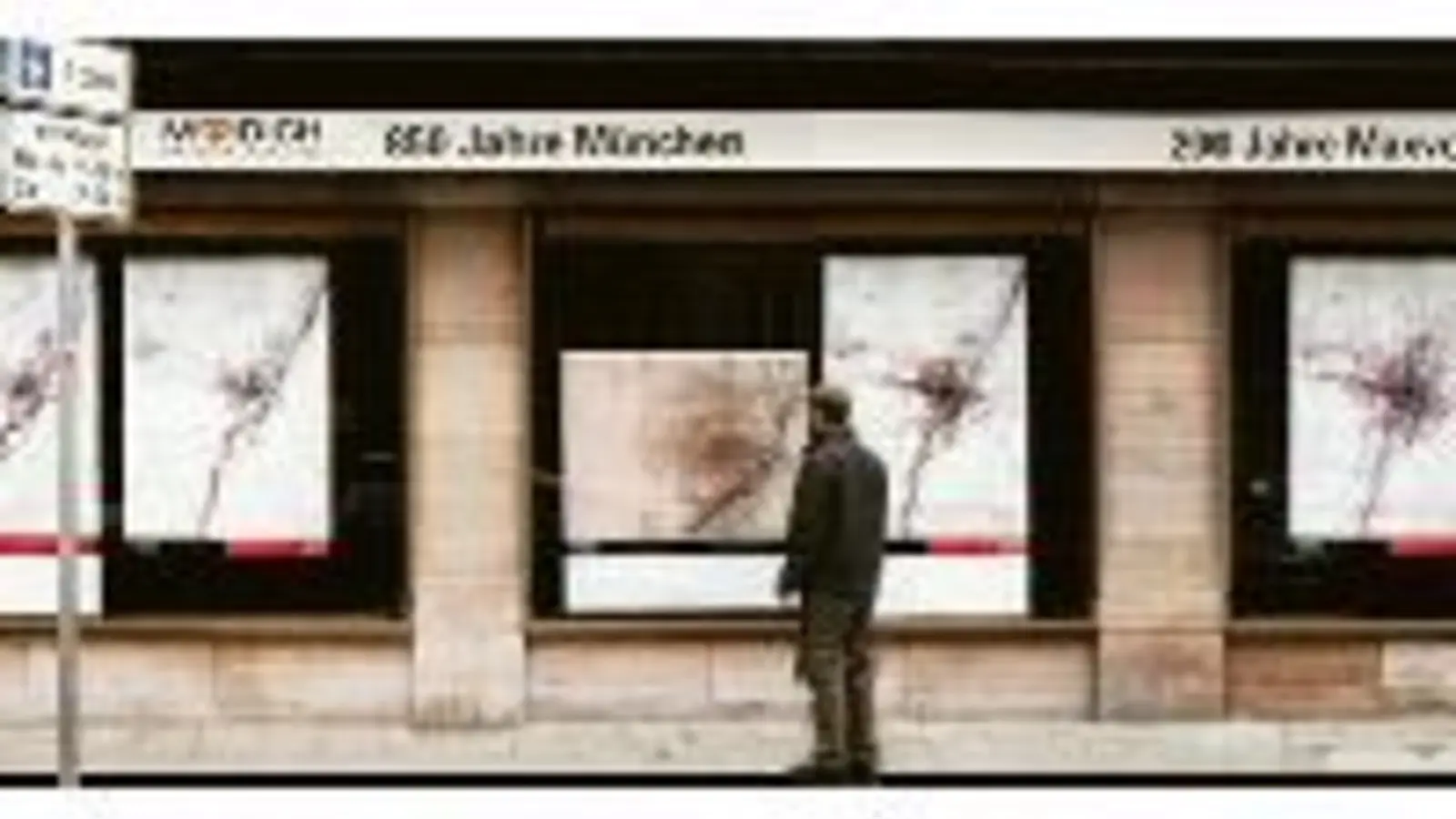 Die Schaufenster-Ausstellung in der  (Augustenstraße.Foto: VA)