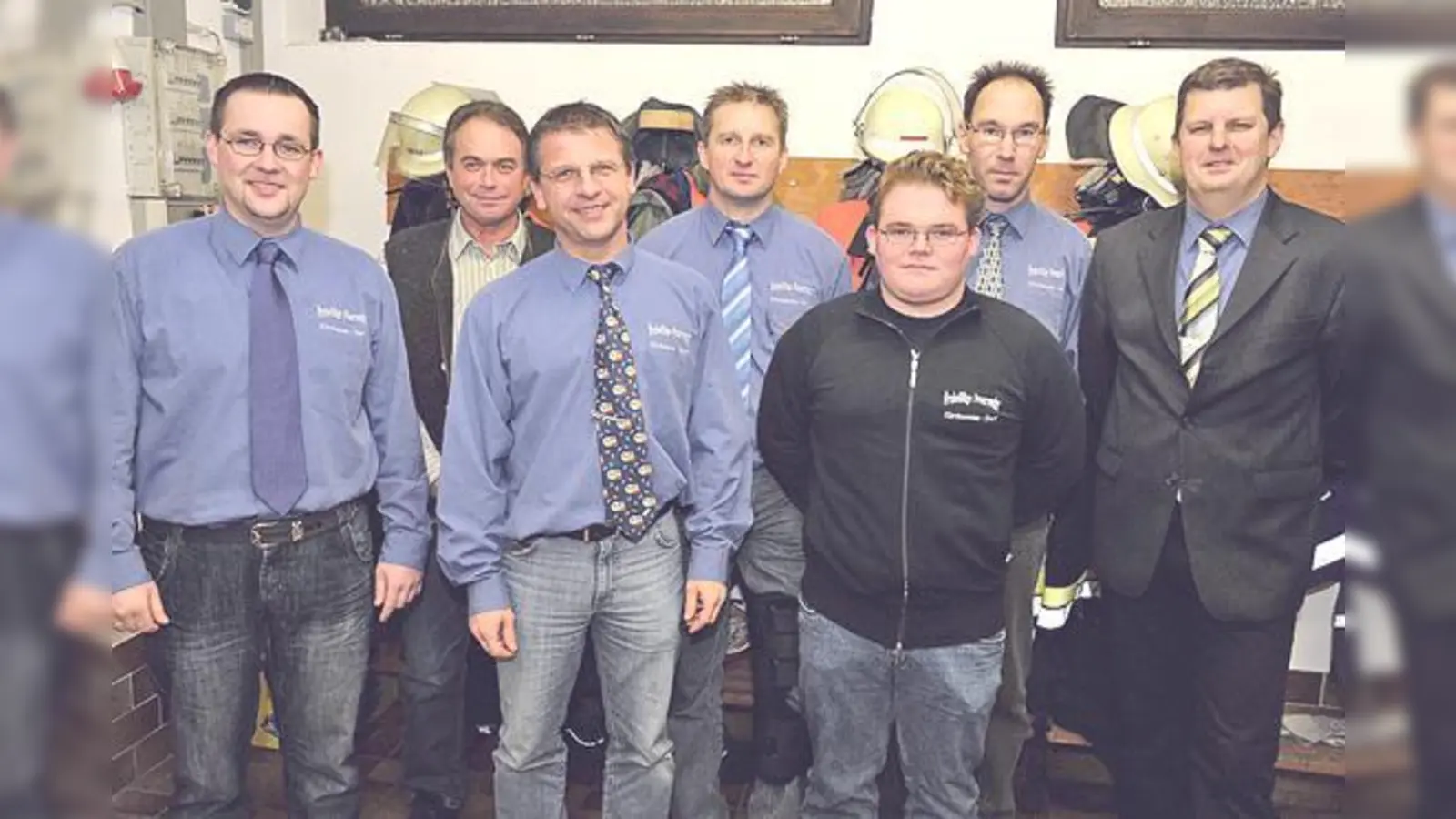 Für die Mitglieder der freiwilligen Feuerwehr ging das Jahr rasant los. Von links: Stephan Berthold, Josef Schmölzl, Herbert Engelberger, Johannes Dierl, Max Keiser, Anton Pointner, Manfred Neumeier.   (Foto: J. Rossmann)