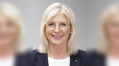 MdL Ulrike Scharf, Bayerische Staatsministerin für Familie, Arbeit und Soziales, weitere stellvertretende Ministerpräsidentin. (Foto: StMAS)