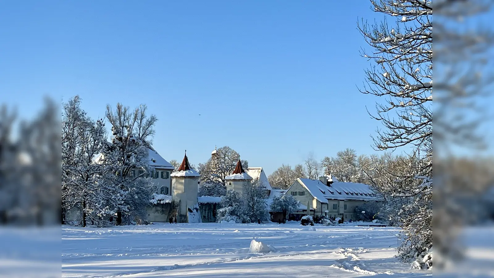 Winterlich-weihnachtlich wird es am zweiten Advent in der Blutenburg zur traditionellen Blutenburger Weihnacht. (Foto: Ulrike Seiffert)