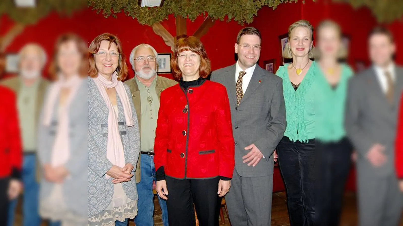 Werner Landmann (2. v.r.) mit (v.l.) Regina Wenzel, Rüdiger Weber, UB-Vorsitzender Ingrid Lenz-Aktas und Dorothea Blässing.	 (Foto: VA)