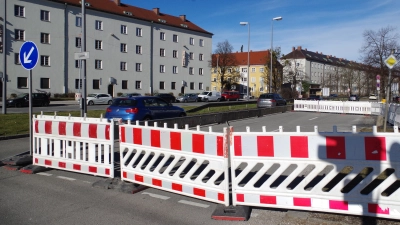 Die Fürstenrieder Straße ist auf Höhe Kärntner Platz aktuell nur einspurig befahrbar. (Foto: Beatrix Köber)