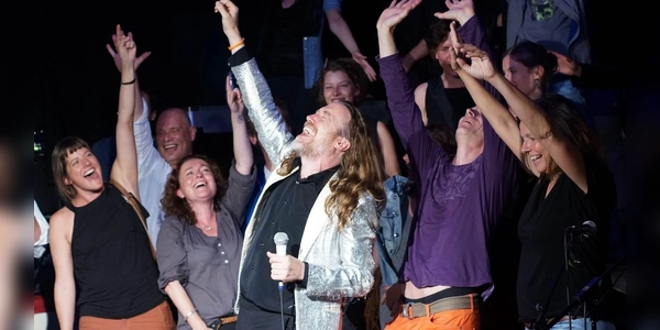 Zahlreiche Top-Acts wie J.J. Jones kann man bei der Langen Nacht der Musik erleben. (Foto: Florian Goberge)