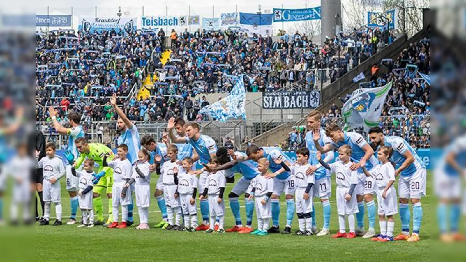 Saisonschluss: die Löwen in der Dritten Liga.  (Foto: Anne Wild)