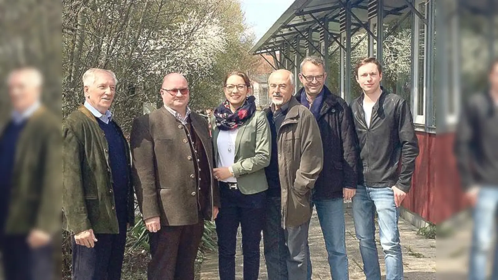 Die Tennis-Abteilungsleitung (v.l.n.r.) Ludwig Rischbeck, Klaus Weweck, Danielle Sprenger, Walter Grabner, Hans Georg Appel, Julian Morgenroth.	 (Foto: VA)